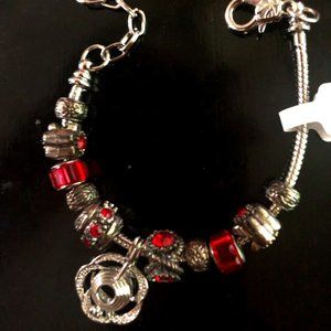 Flattering bejeweled bracelet
